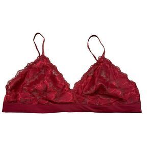 True & Co Brand Red Lace Overlay Bralette Wire Free Size XL‎